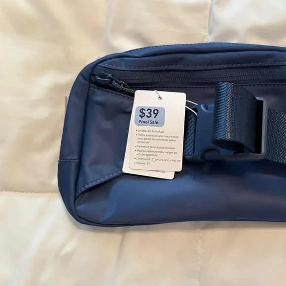 lululemon athletica blue Belt Bag - Picture 2 of 2